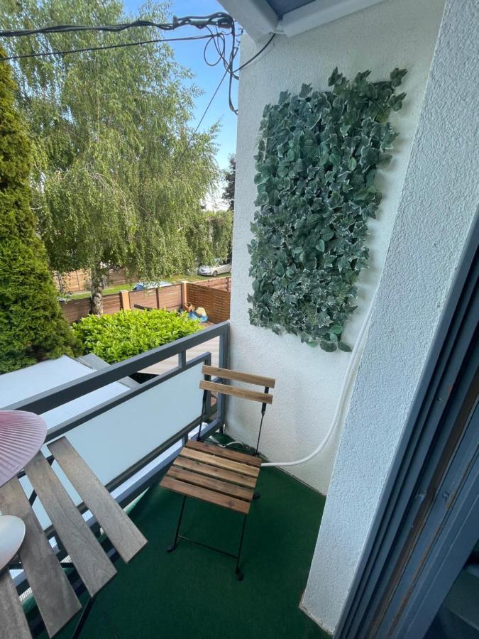 Nora Apartman Balatonkenese Luaran gambar